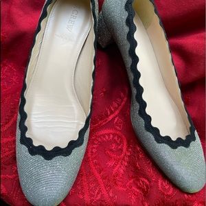 NWT JCrew glitter scalloped block heels in metallic gunmetal. Size 8. Box/bag.